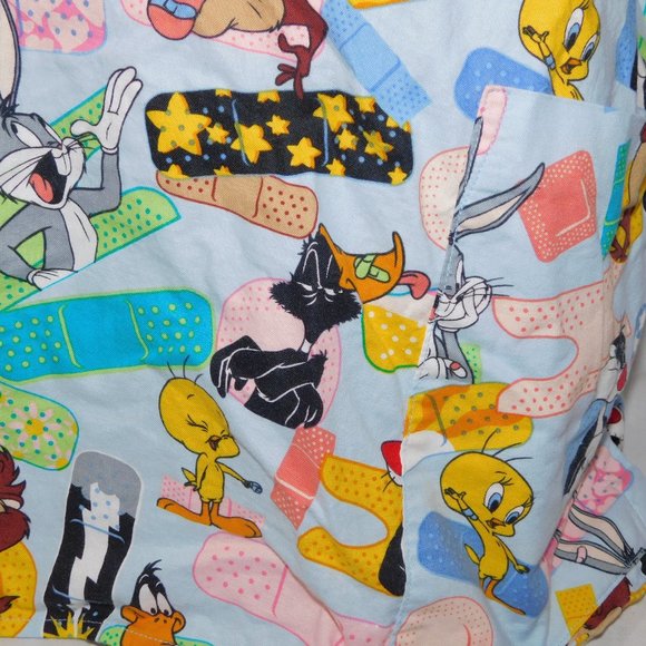 Looney Tunes Womens XL Scrub Top Shirt Band Aids Taz Bugs Bunny Tweety Daffy - Picture 10 of 14